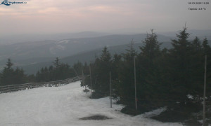 Město Rokytnice nad Jizerou - Lysá hora, pohled na západ - 9.3.2026 v 16:31 Město Rokytnice nad Jizerou - Lysá hora, pohled na západ - 9.3.2026 v 16:31