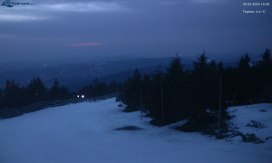 Město Rokytnice nad Jizerou - Lysá hora, pohled na západ - 9.3.2026 v 18:31 Město Rokytnice nad Jizerou - Lysá hora, pohled na západ - 9.3.2026 v 18:31
