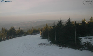Město Rokytnice nad Jizerou - Lysá hora, pohled na západ - 19.3.2026 v 07:03 Město Rokytnice nad Jizerou - Lysá hora, pohled na západ - 19.3.2026 v 07:03