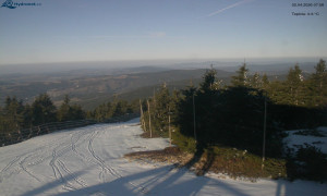 Město Rokytnice nad Jizerou - Lysá hora, pohled na západ - 2.4.2026 v 08:01 Město Rokytnice nad Jizerou - Lysá hora, pohled na západ - 2.4.2026 v 08:01