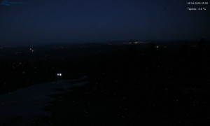 Město Rokytnice nad Jizerou - Lysá hora, pohled na západ - 8.4.2026 v 05:31 Město Rokytnice nad Jizerou - Lysá hora, pohled na západ - 8.4.2026 v 05:31