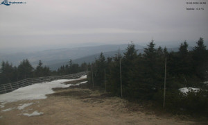 Město Rokytnice nad Jizerou - Lysá hora, pohled na západ - 12.4.2026 v 07:01 Město Rokytnice nad Jizerou - Lysá hora, pohled na západ - 12.4.2026 v 07:01