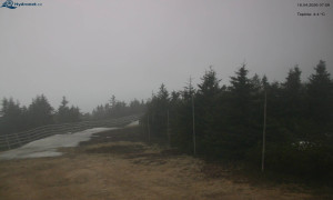 Město Rokytnice nad Jizerou - Lysá hora, pohled na západ - 16.4.2026 v 08:01 Město Rokytnice nad Jizerou - Lysá hora, pohled na západ - 16.4.2026 v 08:01