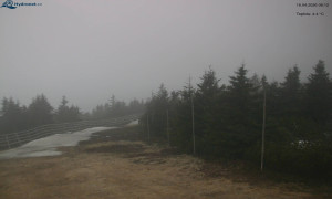 Město Rokytnice nad Jizerou - Lysá hora, pohled na západ - 16.4.2026 v 08:15 Město Rokytnice nad Jizerou - Lysá hora, pohled na západ - 16.4.2026 v 08:15