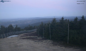 Město Rokytnice nad Jizerou - Lysá hora, pohled na západ - 28.4.2026 v 05:31 Město Rokytnice nad Jizerou - Lysá hora, pohled na západ - 28.4.2026 v 05:31