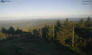 Město Rokytnice nad Jizerou - Lysá hora, pohled na západ - 28.5.2026 v 06:15 Město Rokytnice nad Jizerou - Lysá hora, pohled na západ - 28.5.2026 v 06:15