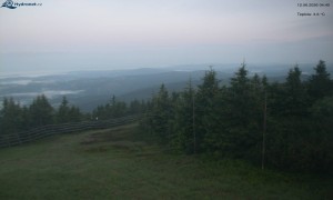 Město Rokytnice nad Jizerou - Lysá hora, pohled na západ - 12.6.2026 v 04:45 Město Rokytnice nad Jizerou - Lysá hora, pohled na západ - 12.6.2026 v 04:45
