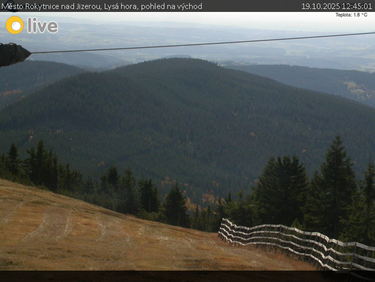 Město Rokytnice nad Jizerou - Lysá hora, pohled na východ - 19.10.2025 v 12:45 Město Rokytnice nad Jizerou - Lysá hora, pohled na východ - 19.10.2025 v 12:45