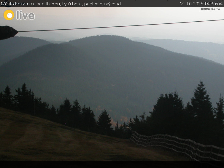 Město Rokytnice nad Jizerou - Lysá hora, pohled na východ - 21.10.2025 v 14:30 Město Rokytnice nad Jizerou - Lysá hora, pohled na východ - 21.10.2025 v 14:30