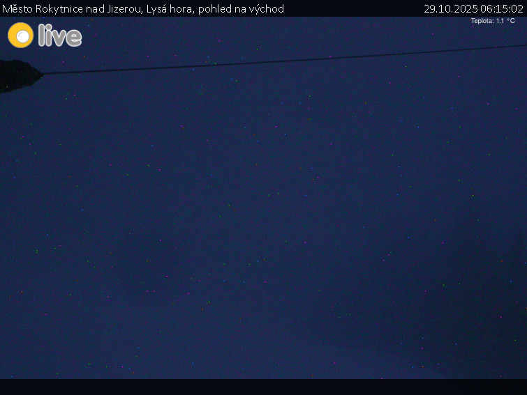 Město Rokytnice nad Jizerou - Lysá hora, pohled na východ - 29.10.2025 v 06:15 Město Rokytnice nad Jizerou - Lysá hora, pohled na východ - 29.10.2025 v 06:15
