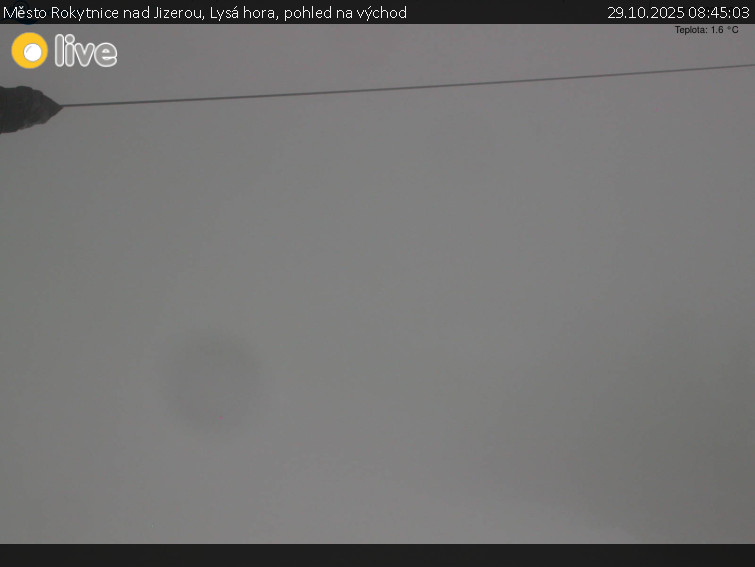 Město Rokytnice nad Jizerou - Lysá hora, pohled na východ - 29.10.2025 v 08:45 Město Rokytnice nad Jizerou - Lysá hora, pohled na východ - 29.10.2025 v 08:45