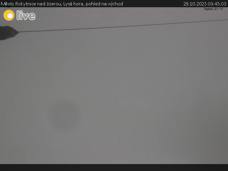Město Rokytnice nad Jizerou - Lysá hora, pohled na východ - 29.10.2025 v 09:45 Město Rokytnice nad Jizerou - Lysá hora, pohled na východ - 29.10.2025 v 09:45