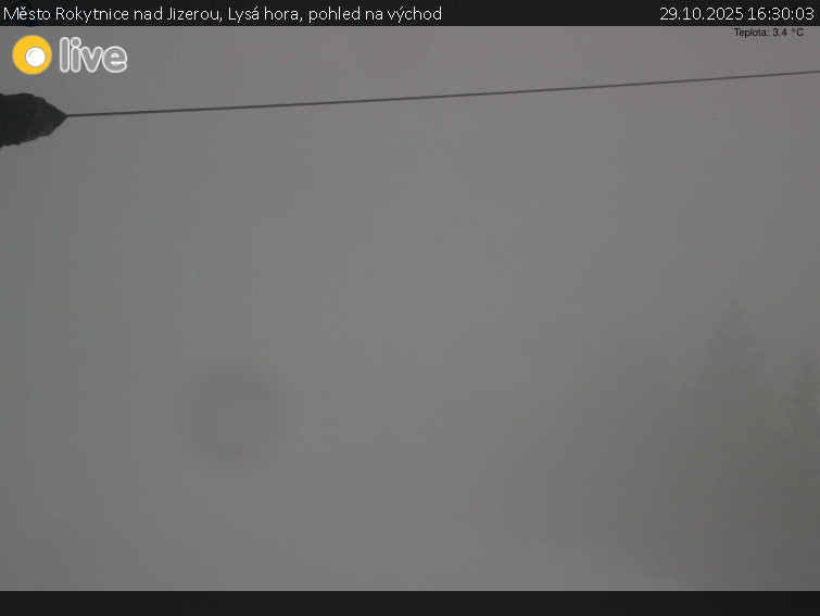Město Rokytnice nad Jizerou - Lysá hora, pohled na východ - 29.10.2025 v 16:30 Město Rokytnice nad Jizerou - Lysá hora, pohled na východ - 29.10.2025 v 16:30