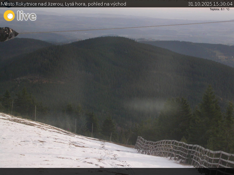 Město Rokytnice nad Jizerou - Lysá hora, pohled na východ - 31.10.2025 v 15:30 Město Rokytnice nad Jizerou - Lysá hora, pohled na východ - 31.10.2025 v 15:30