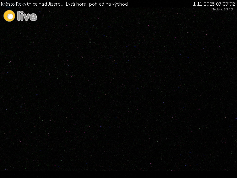 Město Rokytnice nad Jizerou - Lysá hora, pohled na východ - 1.11.2025 v 03:30 Město Rokytnice nad Jizerou - Lysá hora, pohled na východ - 1.11.2025 v 03:30