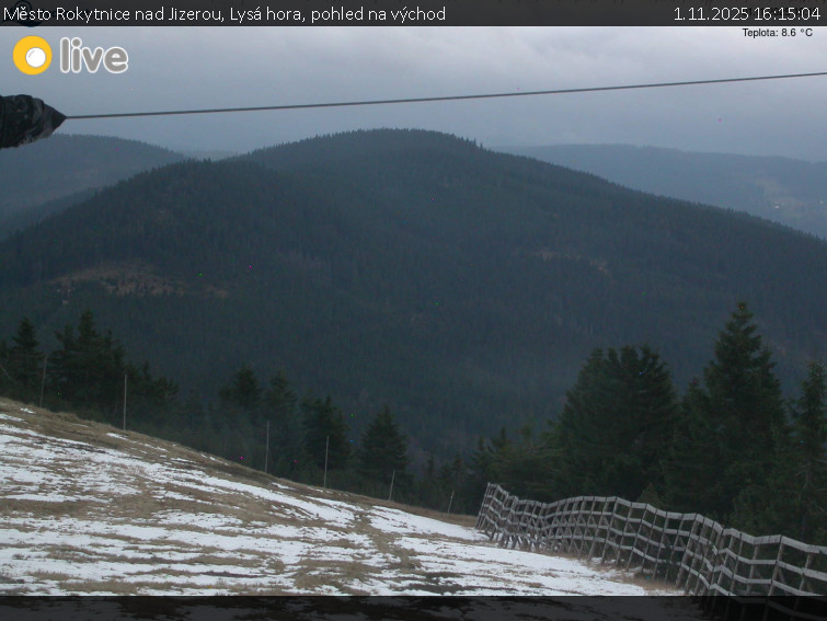 Město Rokytnice nad Jizerou - Lysá hora, pohled na východ - 1.11.2025 v 16:15 Město Rokytnice nad Jizerou - Lysá hora, pohled na východ - 1.11.2025 v 16:15