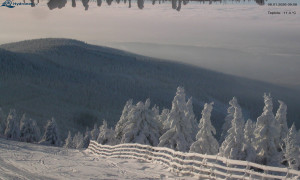 Město Rokytnice nad Jizerou - Lysá hora, pohled na východ - 8.1.2026 v 09:15 Město Rokytnice nad Jizerou - Lysá hora, pohled na východ - 8.1.2026 v 09:15