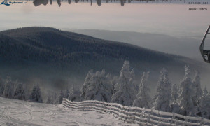 Město Rokytnice nad Jizerou - Lysá hora, pohled na východ - 8.1.2026 v 10:30 Město Rokytnice nad Jizerou - Lysá hora, pohled na východ - 8.1.2026 v 10:30