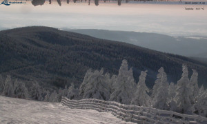Město Rokytnice nad Jizerou - Lysá hora, pohled na východ - 8.1.2026 v 11:45 Město Rokytnice nad Jizerou - Lysá hora, pohled na východ - 8.1.2026 v 11:45