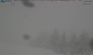 Město Rokytnice nad Jizerou - Lysá hora, pohled na východ - 21.2.2026 v 08:15 Město Rokytnice nad Jizerou - Lysá hora, pohled na východ - 21.2.2026 v 08:15