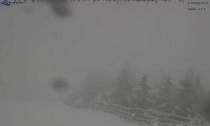 Město Rokytnice nad Jizerou - Lysá hora, pohled na východ - 21.2.2026 v 08:30 Město Rokytnice nad Jizerou - Lysá hora, pohled na východ - 21.2.2026 v 08:30