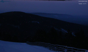 Město Rokytnice nad Jizerou - Lysá hora, pohled na východ - 5.3.2026 v 06:00 Město Rokytnice nad Jizerou - Lysá hora, pohled na východ - 5.3.2026 v 06:00