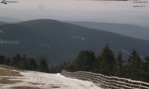 Město Rokytnice nad Jizerou - Lysá hora, pohled na východ - 23.3.2026 v 08:30 Město Rokytnice nad Jizerou - Lysá hora, pohled na východ - 23.3.2026 v 08:30