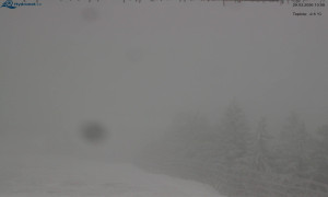 Město Rokytnice nad Jizerou - Lysá hora, pohled na východ - 29.3.2026 v 10:15 Město Rokytnice nad Jizerou - Lysá hora, pohled na východ - 29.3.2026 v 10:15