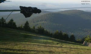 Miasto Rokytnice nad Jizerą - Łysa Góra, widok na wschód - 24.6.2026 v 06:45 Miasto Rokytnice nad Jizerą - Łysa Góra, widok na wschód - 24.6.2026 v 06:45