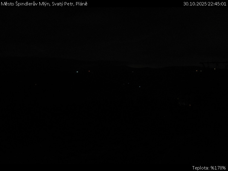 Město Špindlerův Mlýn - Svatý Petr, Pláně - 30.10.2025 v 22:45 Město Špindlerův Mlýn - Svatý Petr, Pláně - 30.10.2025 v 22:45