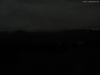 Snímek    3.11.2025 v 23:45