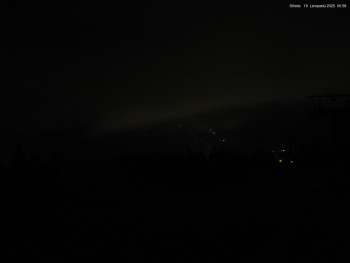 Snímek 19.11.2025 v 01:00