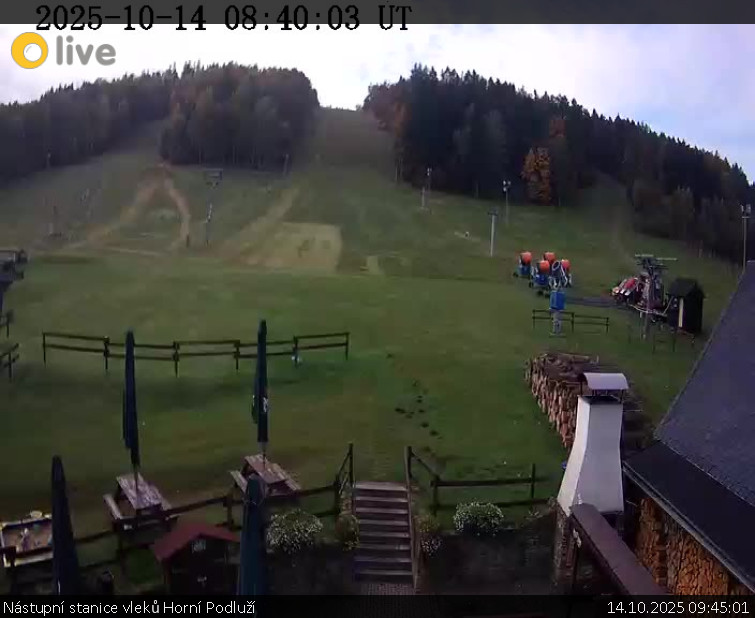 Skiareál Horní Podluží - Nástupní stanice vleků Horní Podluží - 14.10.2025 v 09:45 Skiareál Horní Podluží - Nástupní stanice vleků Horní Podluží - 14.10.2025 v 09:45