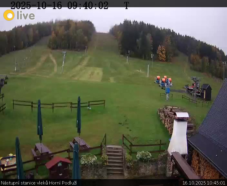 Skiareál Horní Podluží - Nástupní stanice vleků Horní Podluží - 16.10.2025 v 10:45 Skiareál Horní Podluží - Nástupní stanice vleků Horní Podluží - 16.10.2025 v 10:45