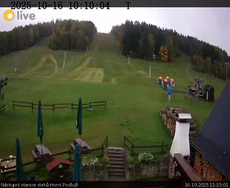 Skiareál Horní Podluží - Nástupní stanice vleků Horní Podluží - 16.10.2025 v 11:15 Skiareál Horní Podluží - Nástupní stanice vleků Horní Podluží - 16.10.2025 v 11:15