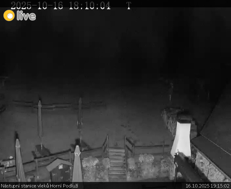 Skiareál Horní Podluží - Nástupní stanice vleků Horní Podluží - 16.10.2025 v 19:15 Skiareál Horní Podluží - Nástupní stanice vleků Horní Podluží - 16.10.2025 v 19:15