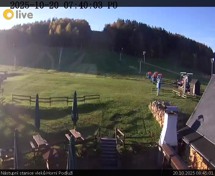 Skiareál Horní Podluží - Nástupní stanice vleků Horní Podluží - 20.10.2025 v 08:45 Skiareál Horní Podluží - Nástupní stanice vleků Horní Podluží - 20.10.2025 v 08:45