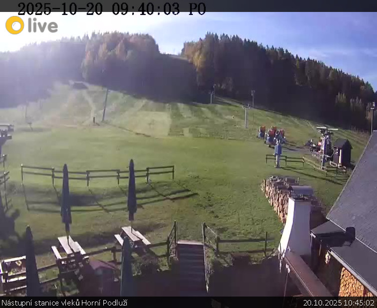 Skiareál Horní Podluží - Nástupní stanice vleků Horní Podluží - 20.10.2025 v 10:45 Skiareál Horní Podluží - Nástupní stanice vleků Horní Podluží - 20.10.2025 v 10:45