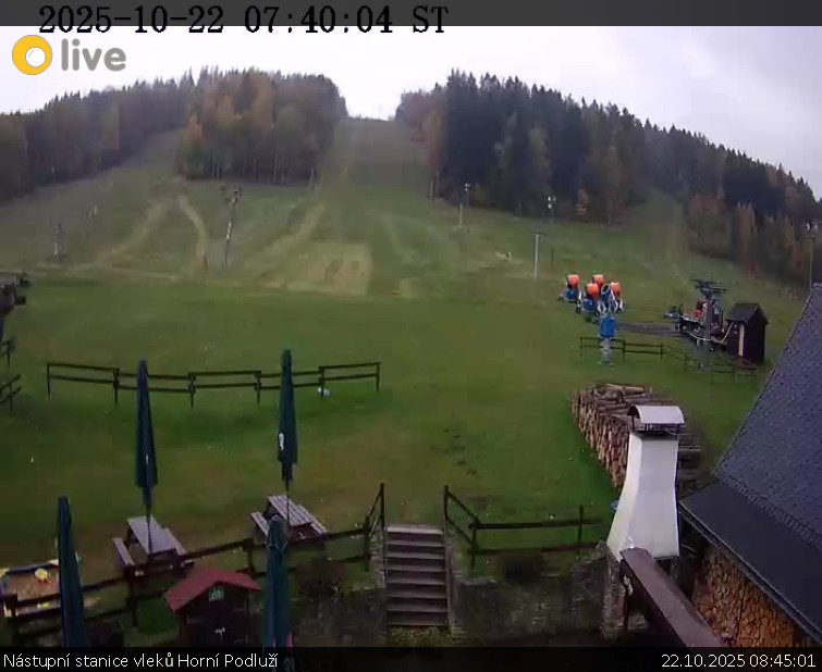 Skiareál Horní Podluží - Nástupní stanice vleků Horní Podluží - 22.10.2025 v 08:45 Skiareál Horní Podluží - Nástupní stanice vleků Horní Podluží - 22.10.2025 v 08:45