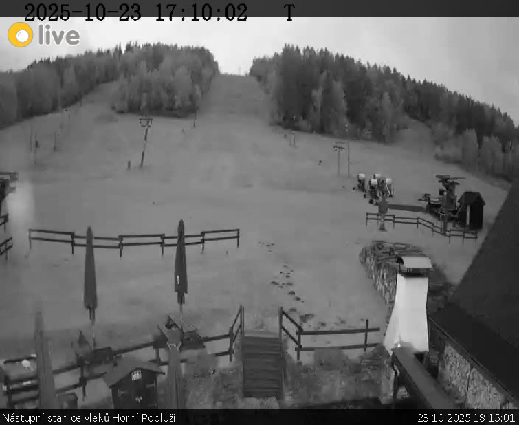 Skiareál Horní Podluží - Nástupní stanice vleků Horní Podluží - 23.10.2025 v 18:15 Skiareál Horní Podluží - Nástupní stanice vleků Horní Podluží - 23.10.2025 v 18:15