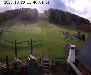 Skiareál Horní Podluží - Nástupní stanice vleků Horní Podluží - 29.10.2025 v 11:45 Skiareál Horní Podluží - Nástupní stanice vleků Horní Podluží - 29.10.2025 v 11:45