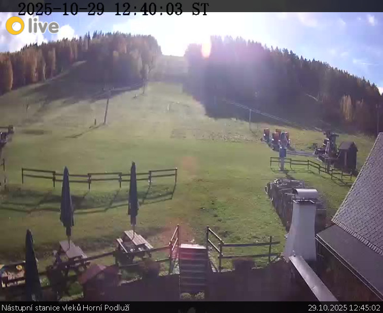 Skiareál Horní Podluží - Nástupní stanice vleků Horní Podluží - 29.10.2025 v 12:45 Skiareál Horní Podluží - Nástupní stanice vleků Horní Podluží - 29.10.2025 v 12:45