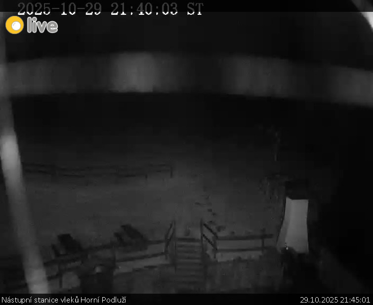 Skiareál Horní Podluží - Nástupní stanice vleků Horní Podluží - 29.10.2025 v 21:45 Skiareál Horní Podluží - Nástupní stanice vleků Horní Podluží - 29.10.2025 v 21:45