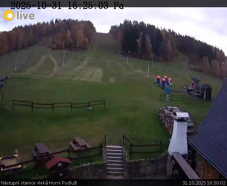Skiareál Horní Podluží - Nástupní stanice vleků Horní Podluží - 31.10.2025 v 16:30 Skiareál Horní Podluží - Nástupní stanice vleků Horní Podluží - 31.10.2025 v 16:30