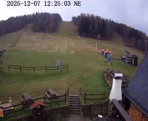 Skiareál Horní Podluží - Nástupní stanice vleků Horní Podluží - 7.12.2025 v 12:30 Skiareál Horní Podluží - Nástupní stanice vleků Horní Podluží - 7.12.2025 v 12:30
