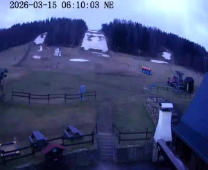Skiareál Horní Podluží - Nástupní stanice vleků Horní Podluží - 15.3.2026 v 06:15 Skiareál Horní Podluží - Nástupní stanice vleků Horní Podluží - 15.3.2026 v 06:15