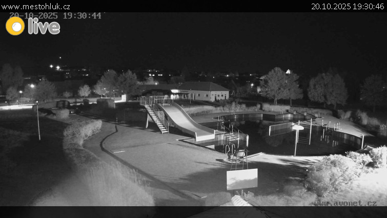 Koupaliště Hluk - Koupaliště Hluk - 20.10.2025 v 19:30 Koupaliště Hluk - Koupaliště Hluk - 20.10.2025 v 19:30