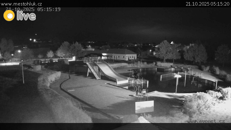 Koupaliště Hluk - Koupaliště Hluk - 21.10.2025 v 05:15 Koupaliště Hluk - Koupaliště Hluk - 21.10.2025 v 05:15