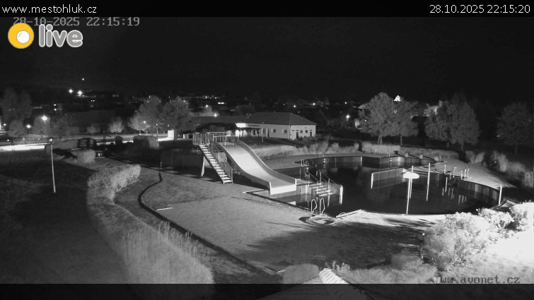 Koupaliště Hluk - Koupaliště Hluk - 28.10.2025 v 22:15 Koupaliště Hluk - Koupaliště Hluk - 28.10.2025 v 22:15