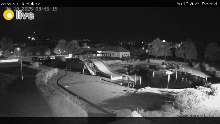Koupaliště Hluk - Koupaliště Hluk - 30.10.2025 v 03:45 Koupaliště Hluk - Koupaliště Hluk - 30.10.2025 v 03:45